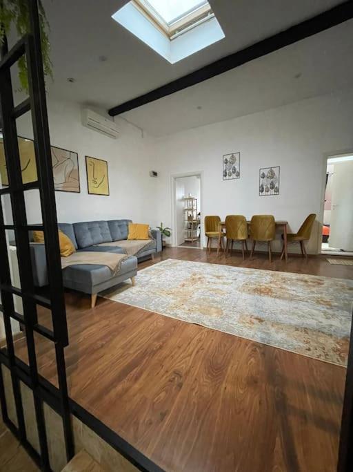 Apartament La Casa Тимишоара Екстериор снимка